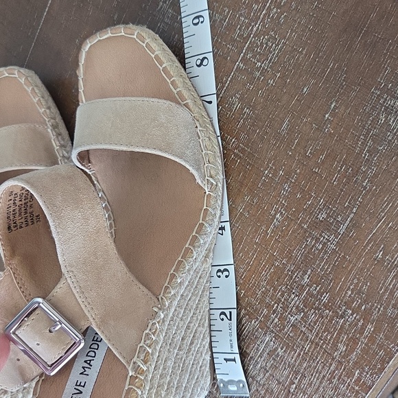 Steve Madden Beige Espadrille Suede Wedge Sandals Heels Size 9.5 Used Like New - Picture 10 of 11